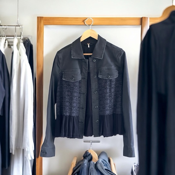 Free People Stylish Black  denim Lace Women's Jacket - Picture 2 of 11